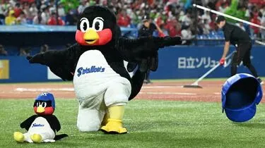 【野球】稀代のマスコットつば九郎が残した足跡とその影響