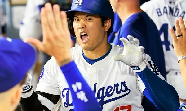 【野球】大谷翔平！阪神戦で連続ホームランなるか！？
