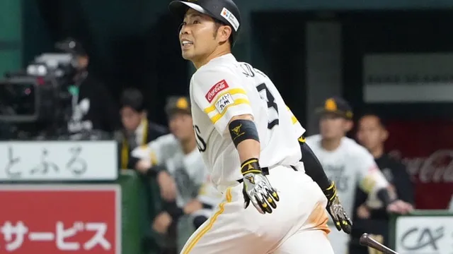 【野球】ソフトバンクに衝撃！？近藤健介が登録抹消！