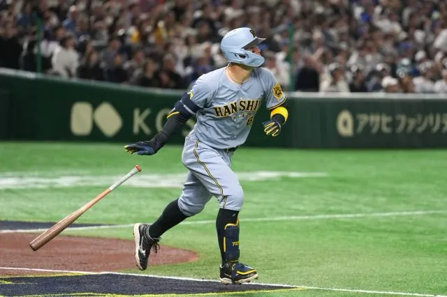 【野球】佐藤輝明すでに今季4号目のホームランを放つ！