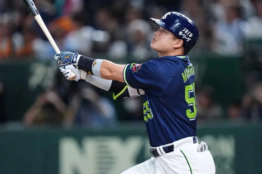 【野球】ヤクルト 村上宗隆が希望している今オフのMLBへのポスティング移籍を容認へ！
