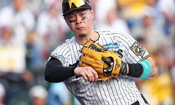 【野球】2025年の野球界を変えた！阪神タイガース佐藤輝明のMVP受賞とは！？